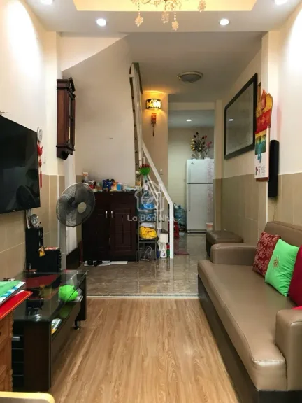 Nhà Phan Đình Phùng, Phú Nhuận – nhỉnh 5.5 tỷ, vị trí tiện đi làm - ảnh 1