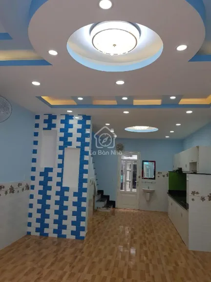 Nhà Lê Văn Sỹ, Quận 3 – giá quanh 5.2 tỷ, nội thất cao cấp - ảnh 1