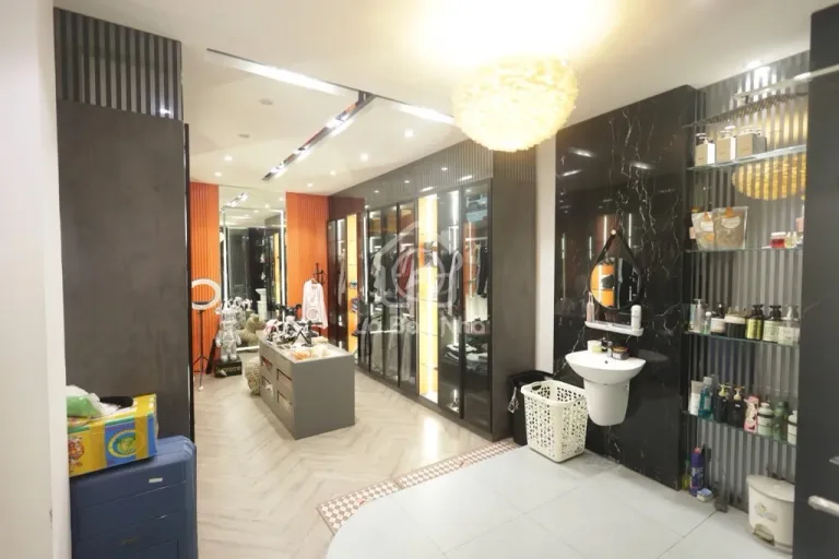 Nhà Trần Văn Đang, Quận 3 – giá quanh 17.5 tỷ, hẻm ô tô thông - ảnh 1