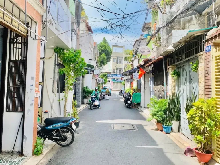 Nhà Huỳnh Văn Bánh, Phú Nhuận – giá quanh 10.9 tỷ, nhà 5 tầng có dòng tiền - ảnh 1