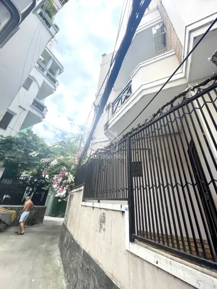 Nhà Trần Quang Diệu, Quận 3 – giá quanh 18.5 tỷ, nhà lô góc cực thoáng - ảnh 1