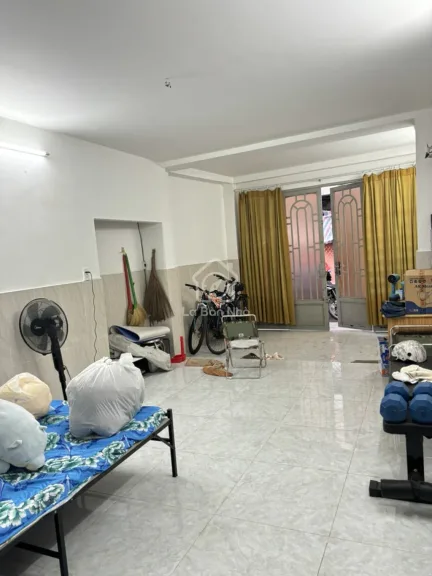 Nhà Trần Văn Đang, Quận 3 – giá quanh 5.5 tỷ, hợp mua ở hoặc cho thuê - ảnh 1