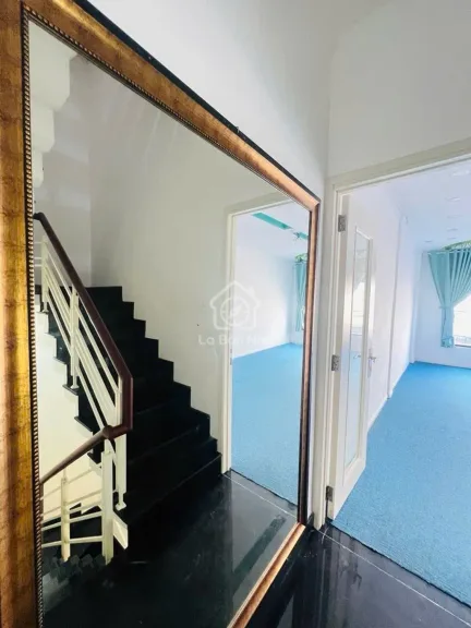 Nhà mặt tiền Huỳnh Văn Bánh, Phú Nhuận – giá quanh 11.5 tỷ - ảnh 1