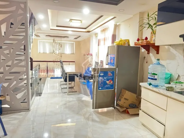 Nhà mặt tiền Đường Số 18, Gò Vấp – giá quanh 10.5 tỷ, kinh doanh sầm uất - ảnh 1