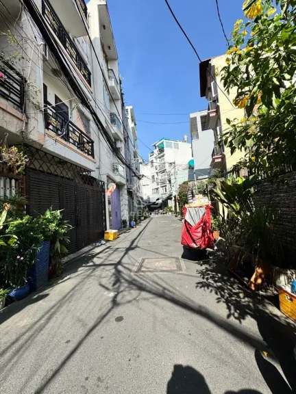Nhà Phan Đăng Lưu, Phú Nhuận – giá quanh 9.7 tỷ, hợp gia đình ở ngay - ảnh 1