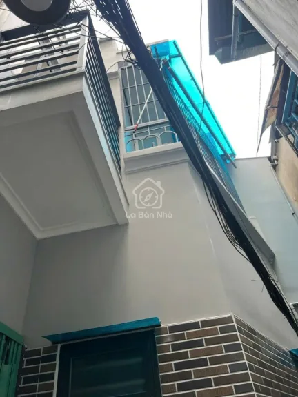 Nhà Huỳnh Văn Bánh, Phú Nhuận – giá tầm 2.9 tỷ, lô góc 2 mặt thoáng - ảnh 1