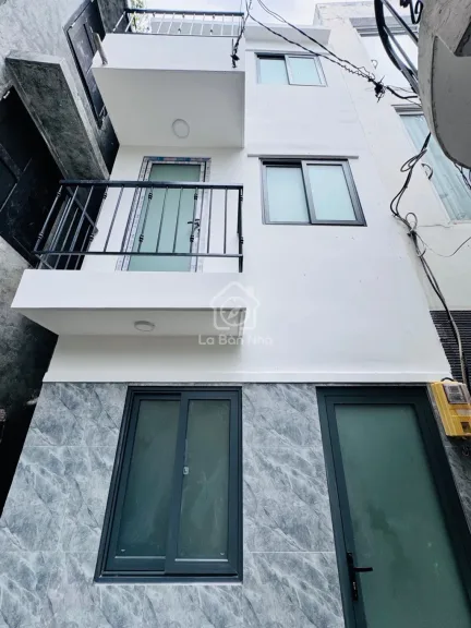 Nhà Nhiêu Tứ, Phú Nhuận – giá quanh 4 tỷ, hợp vợ chồng trẻ - ảnh 1