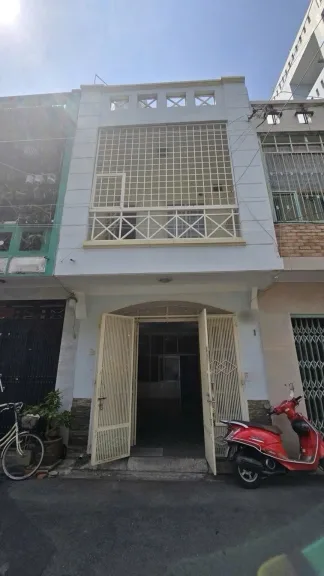 Nhà Huỳnh Văn Bánh, Phú Nhuận – giá hơn 11 tỷ một chút, hẻm xe hơi tránh - ảnh 1