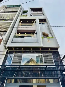 Nhà Nguyễn Văn Lượng, Gò Vấp – sát 13 tỷ, có thang máy tiện gia đình đa thế hệ - ảnh 1