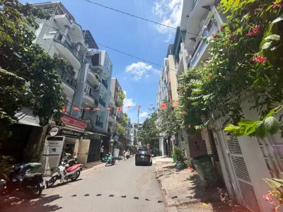 Nhà Nguyễn Gia Trí, Bình Thạnh – giá quanh 21 tỷ, đường 10m thông kinh doanh