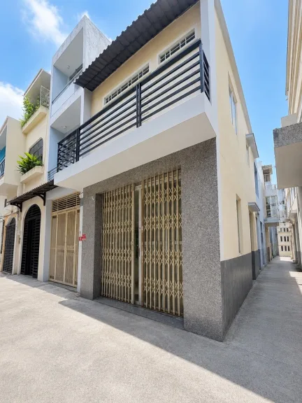 Nhà Cô Giang, Phú Nhuận – giá quanh 3.9 tỷ, giáp ranh Quận 1 - ảnh 1