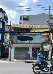 Nhà Cách Mạng Tháng 8, Quận 3 – giá quanh 8.2 tỷ, mặt tiền kinh doanh dòng tiền tốt