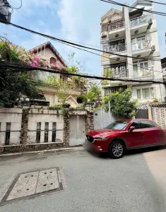 Biệt thự Hoàng Hoa Thám, Phú Nhuận – giá quanh 23.6 tỷ, hợp gia đình lớn